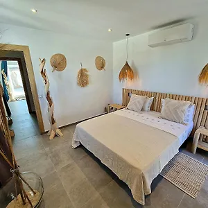 Lomy Bed & Breakfast